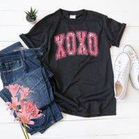"XOXO" Unisex T-Shirt